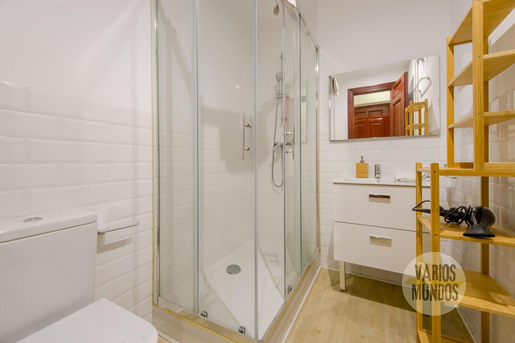 Beautiful Loft Para 3Pax En Huertas-Cortes มาดริด ภายนอก รูปภาพ