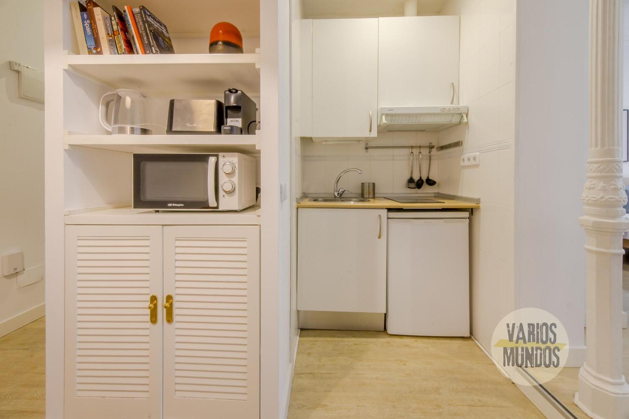 Beautiful Loft Para 3Pax En Huertas-Cortes มาดริด ภายนอก รูปภาพ